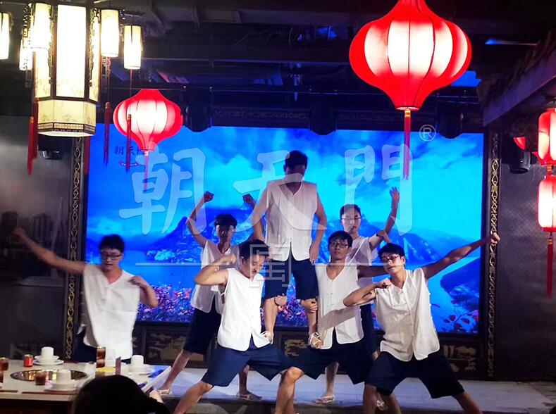 正宗特色火鍋加盟費(fèi)多少，不妨來(lái)算一下