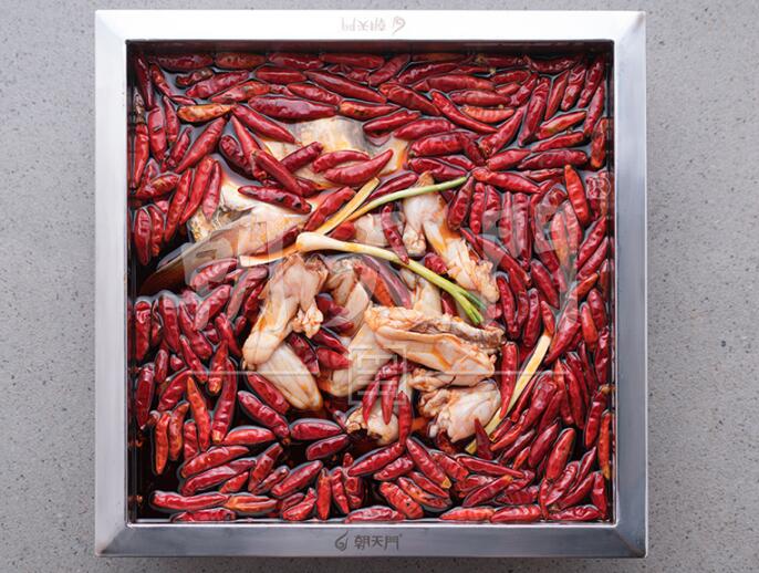 重慶火鍋加盟店的經(jīng)營(yíng)要點(diǎn)是什么？