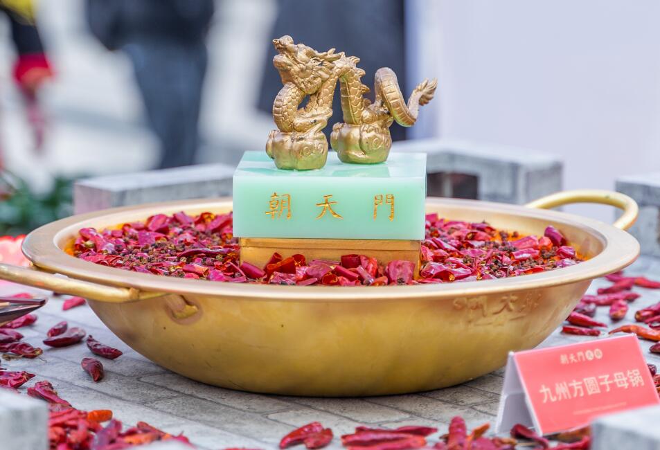 閬中開(kāi)火鍋加盟店好嗎？當(dāng)?shù)叵M(fèi)水平如何？