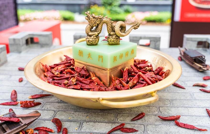 和田開(kāi)火鍋加盟店怎么經(jīng)營(yíng)，前景好嗎？