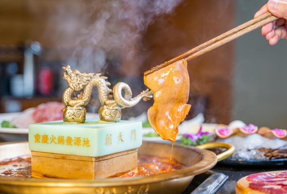 網(wǎng)紅火鍋是如何火起來(lái)的？究竟能火多久？