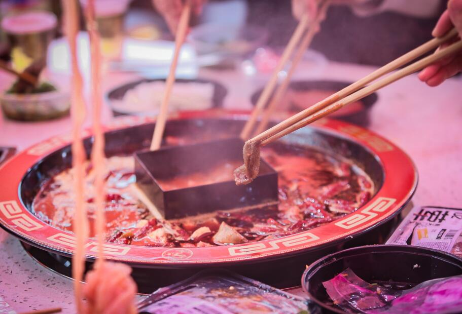 宜昌開火鍋加盟店，如何讓顧客贊不絕口？