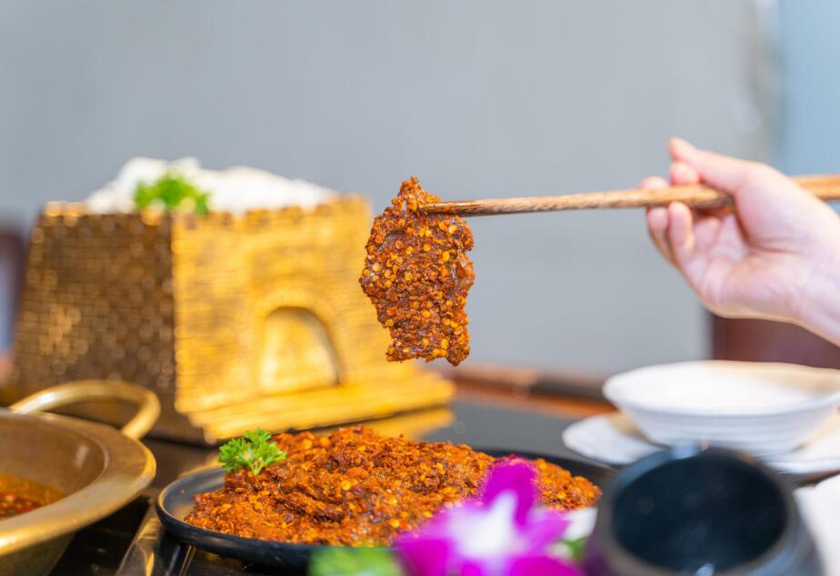 安慶開(kāi)火鍋加盟店，有哪些鎖客技巧？