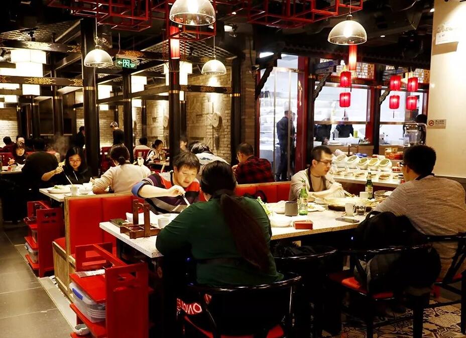 新開的重慶火鍋店沒人光顧？這樣擺盤人氣高漲！