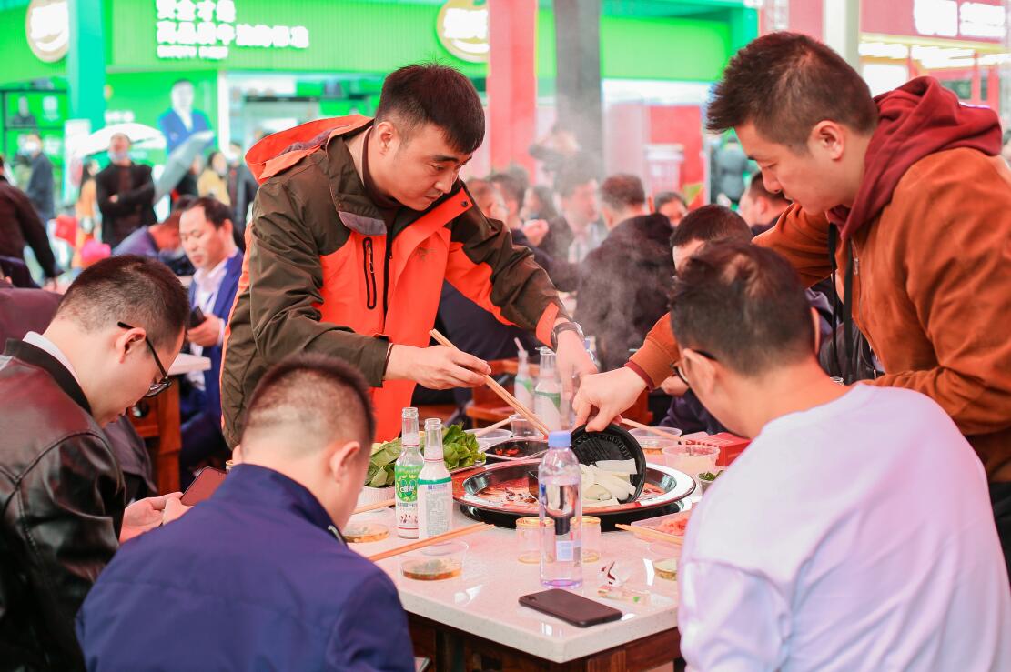 四川火鍋加盟能獲哪些服務(wù)支持？