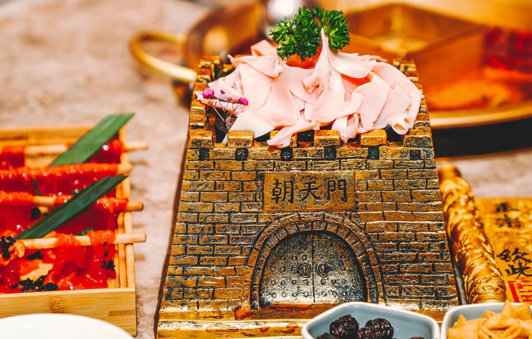 誰(shuí)說(shuō)吃火鍋只能配啤酒？這幾款酒飲超解辣！