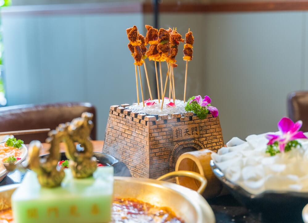 五大連池開火鍋加盟店如何“避坑”經(jīng)營(yíng)？