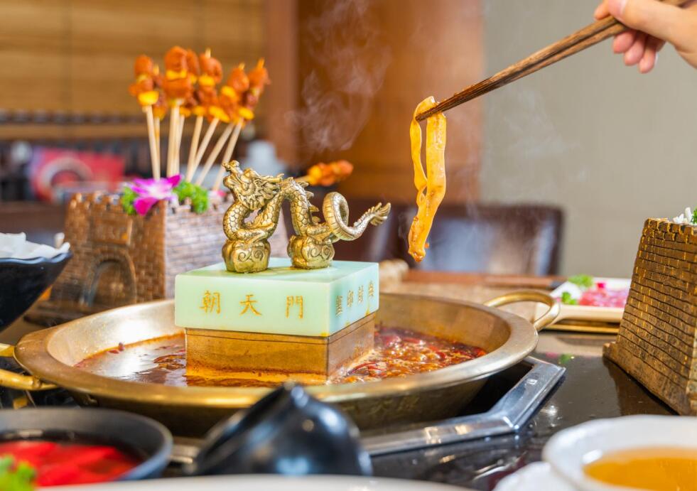 霸屏美食榜的朝天門火鍋，為何非吃不可？