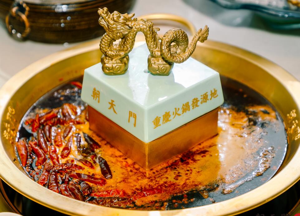 網(wǎng)紅火鍋加盟店竟然是這樣吸引顧客的？