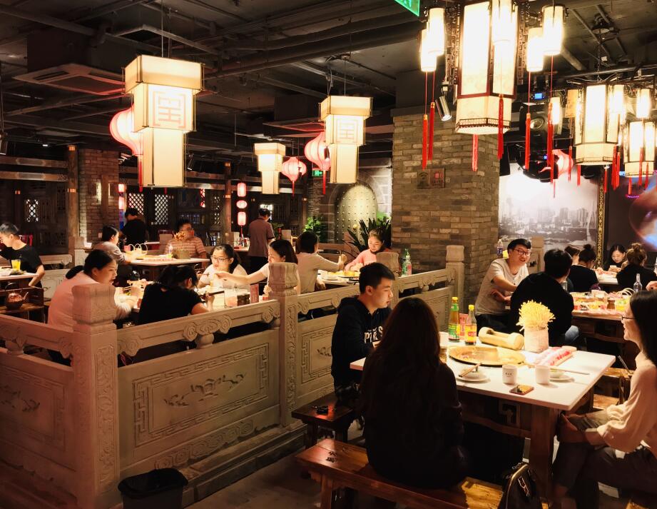 餐飲店想要人氣旺，這三個(gè)條件缺一不可！