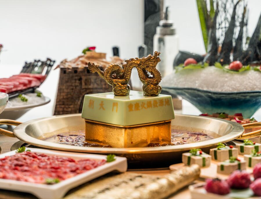 忠縣開(kāi)火鍋加盟店，三招解決營(yíng)收不足的難題！