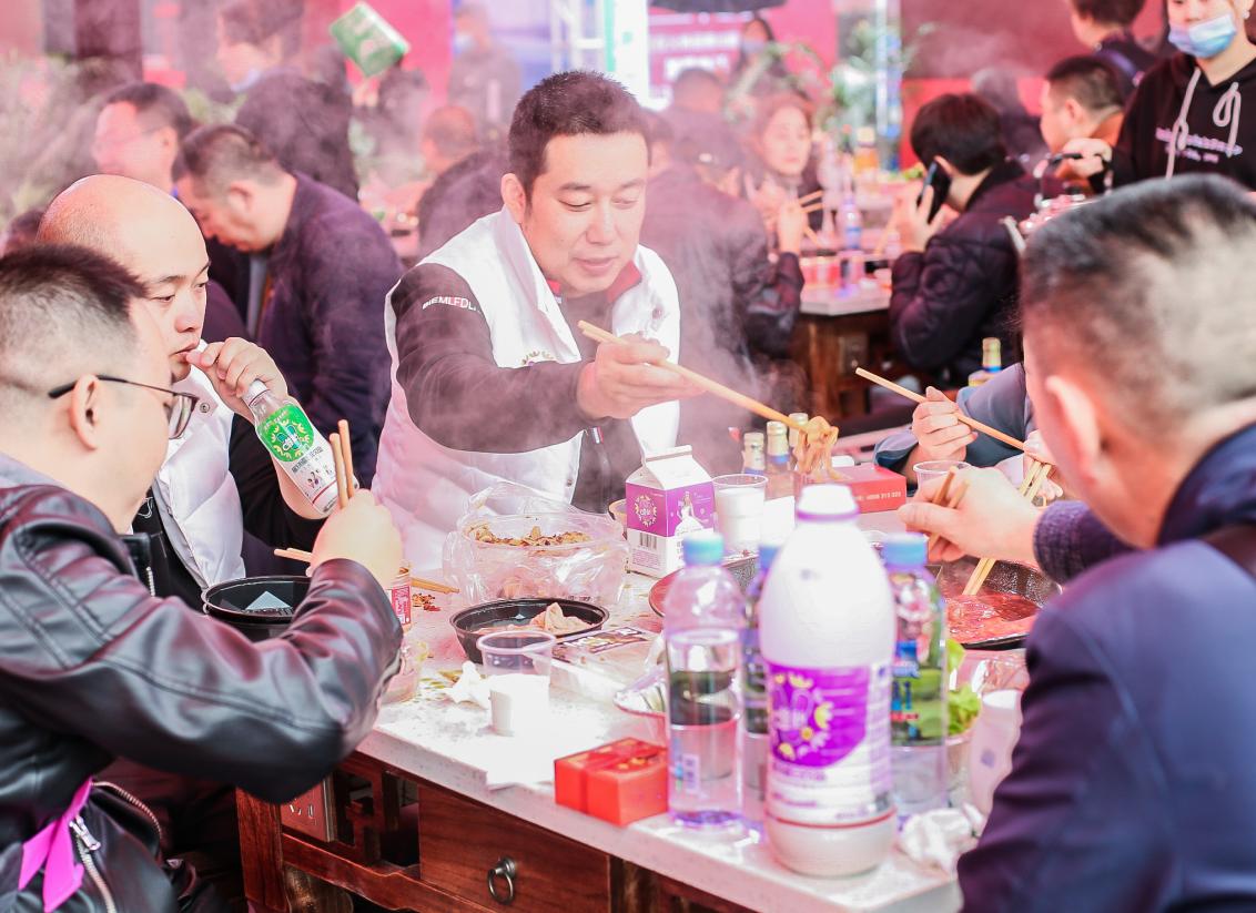 開火鍋店竟有這些問題，80％的人都忽視了！