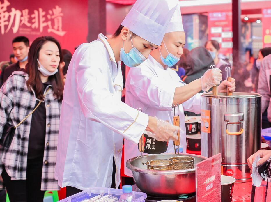 品牌小火鍋店加盟有哪些注意事項？