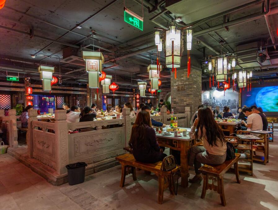 選擇做火鍋店加盟的優(yōu)勢(shì)有哪些？