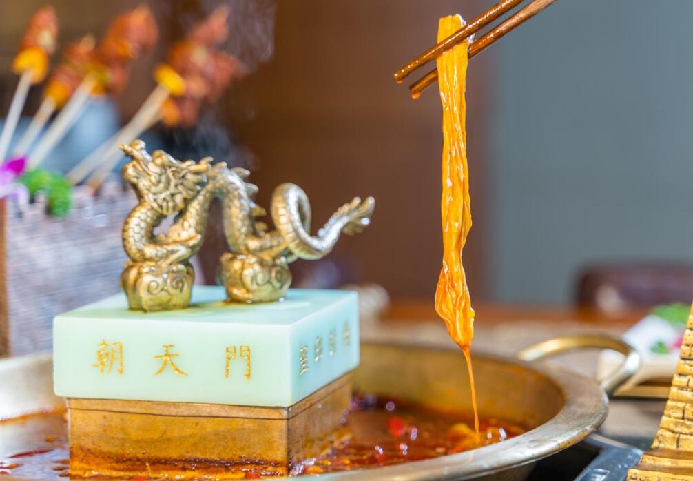 2022年火鍋加盟店如何征戰(zhàn)夜場(chǎng)？