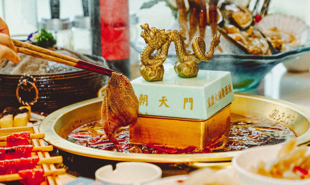 火鍋店熬制地溝油被罰巨款！餐飲食安時刻謹(jǐn)記！