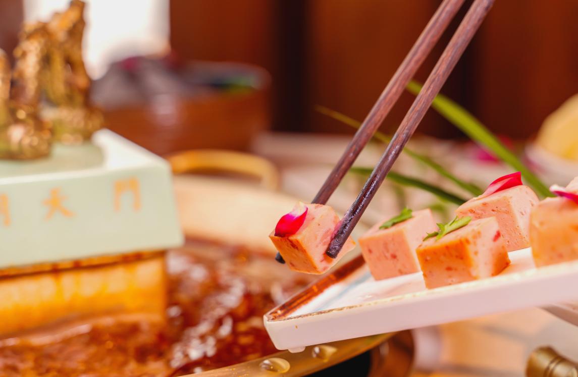 今天才懂！明星熱衷于開火鍋店，竟是因為這？