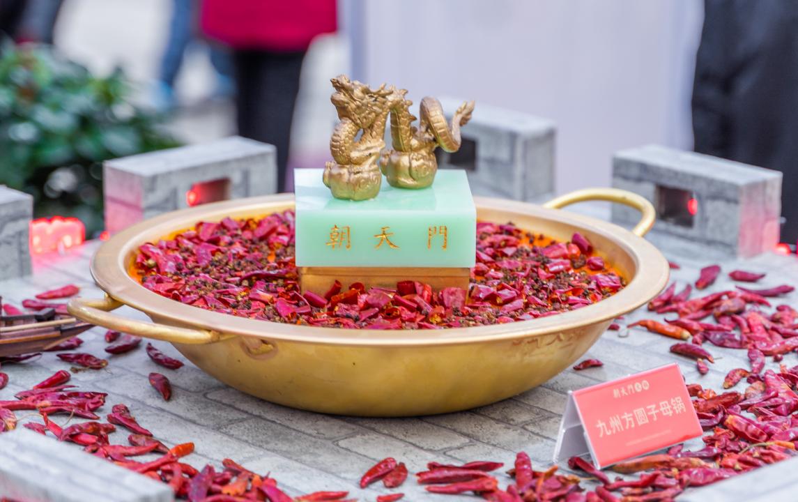 長江索道旅游打卡攻略，體驗飛躍長江，品嘗重慶火鍋！