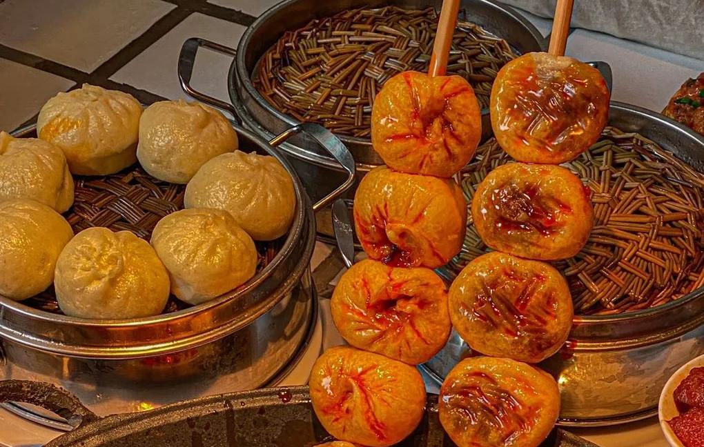 另類網(wǎng)紅吃法，火鍋包子的制作方法！