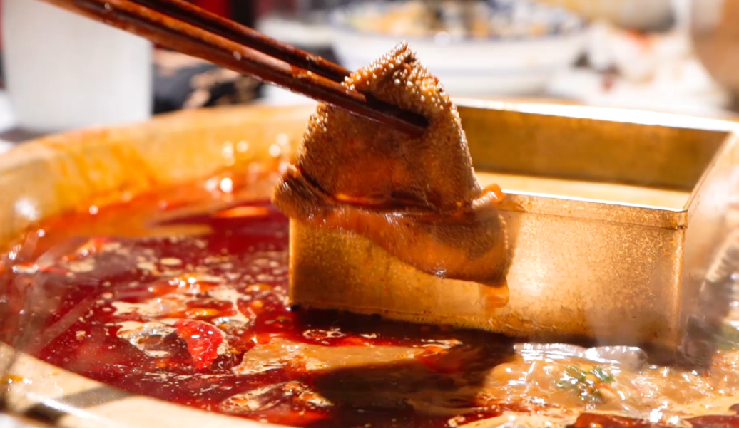 重慶火鍋，到底有什么特色，能讓全國(guó)人民都喜歡！