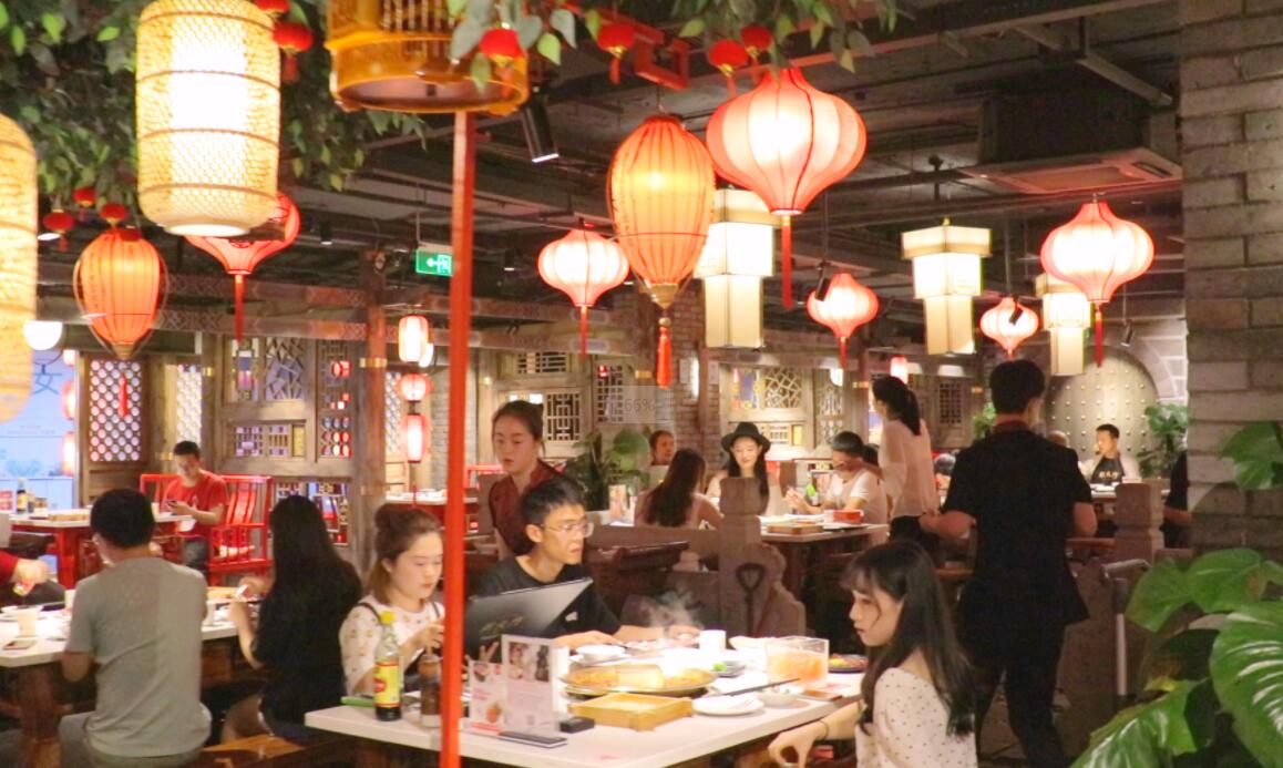 重慶火鍋，憑什么成為了社交名片？